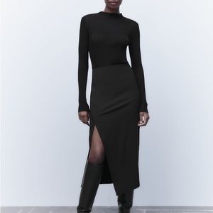 Zara slit pancel skirt size S new with tag